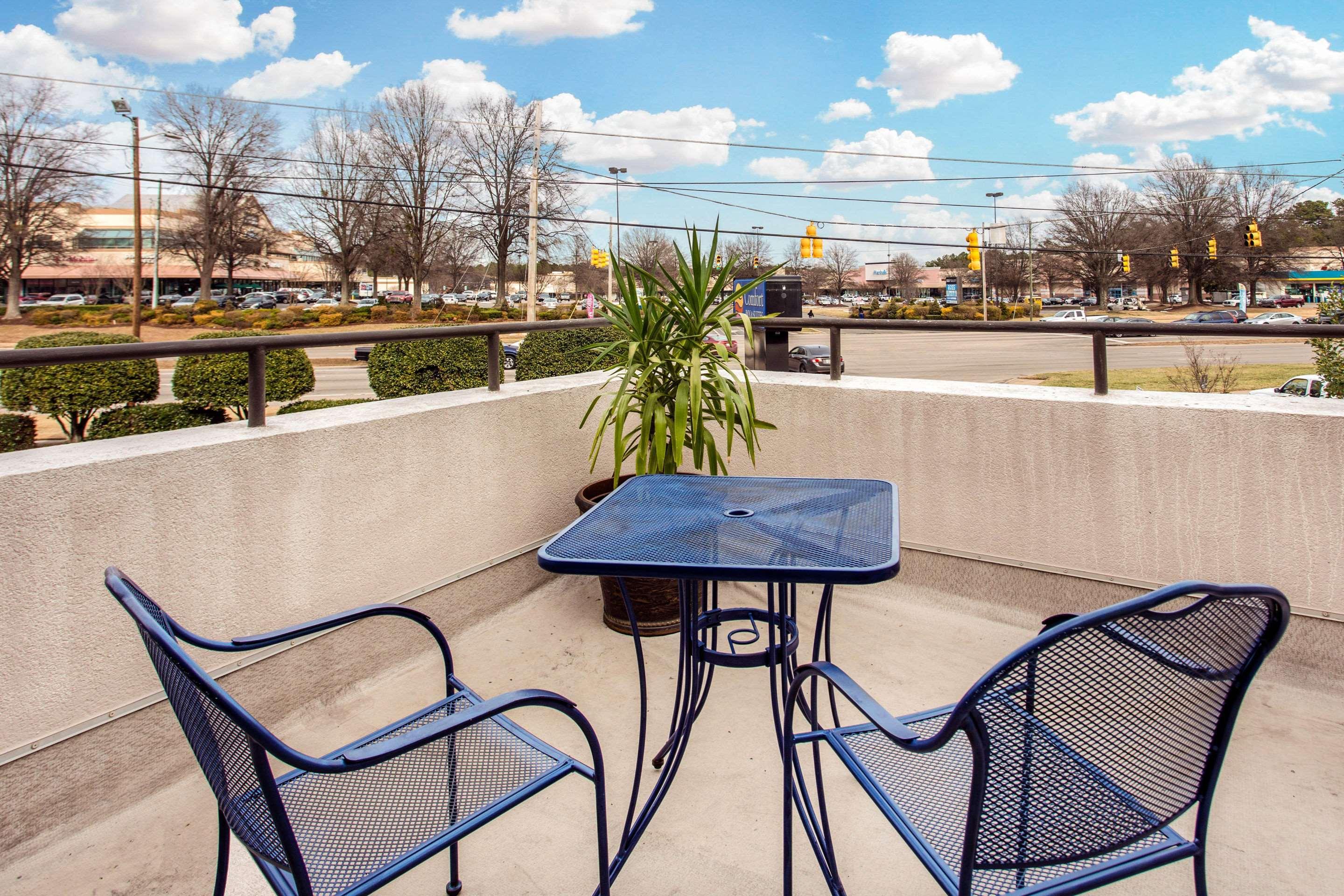 Best Western Plus Raleigh Crabtree Valley Hotel Exteriör bild