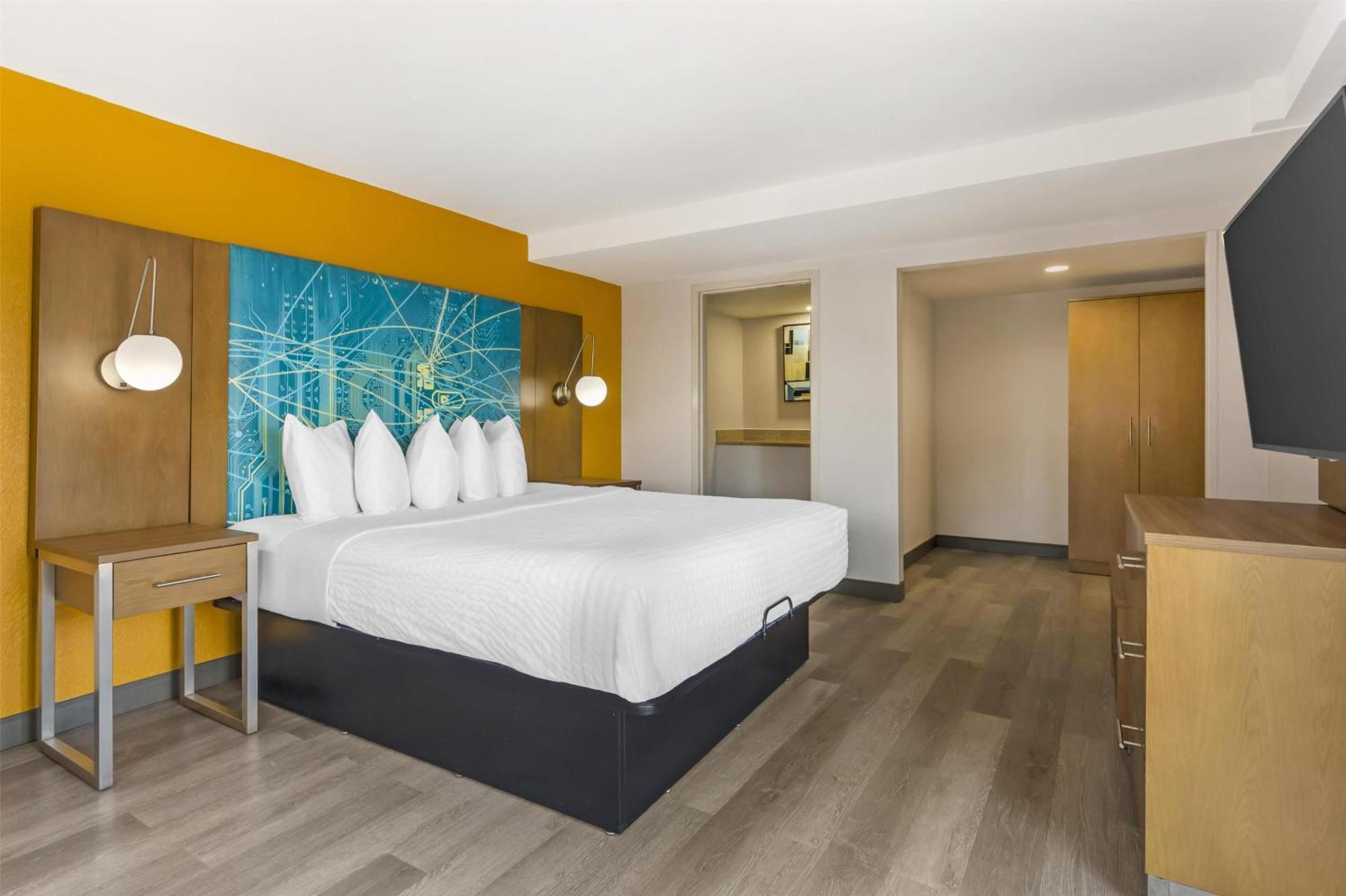 Best Western Plus Raleigh Crabtree Valley Hotel Exteriör bild
