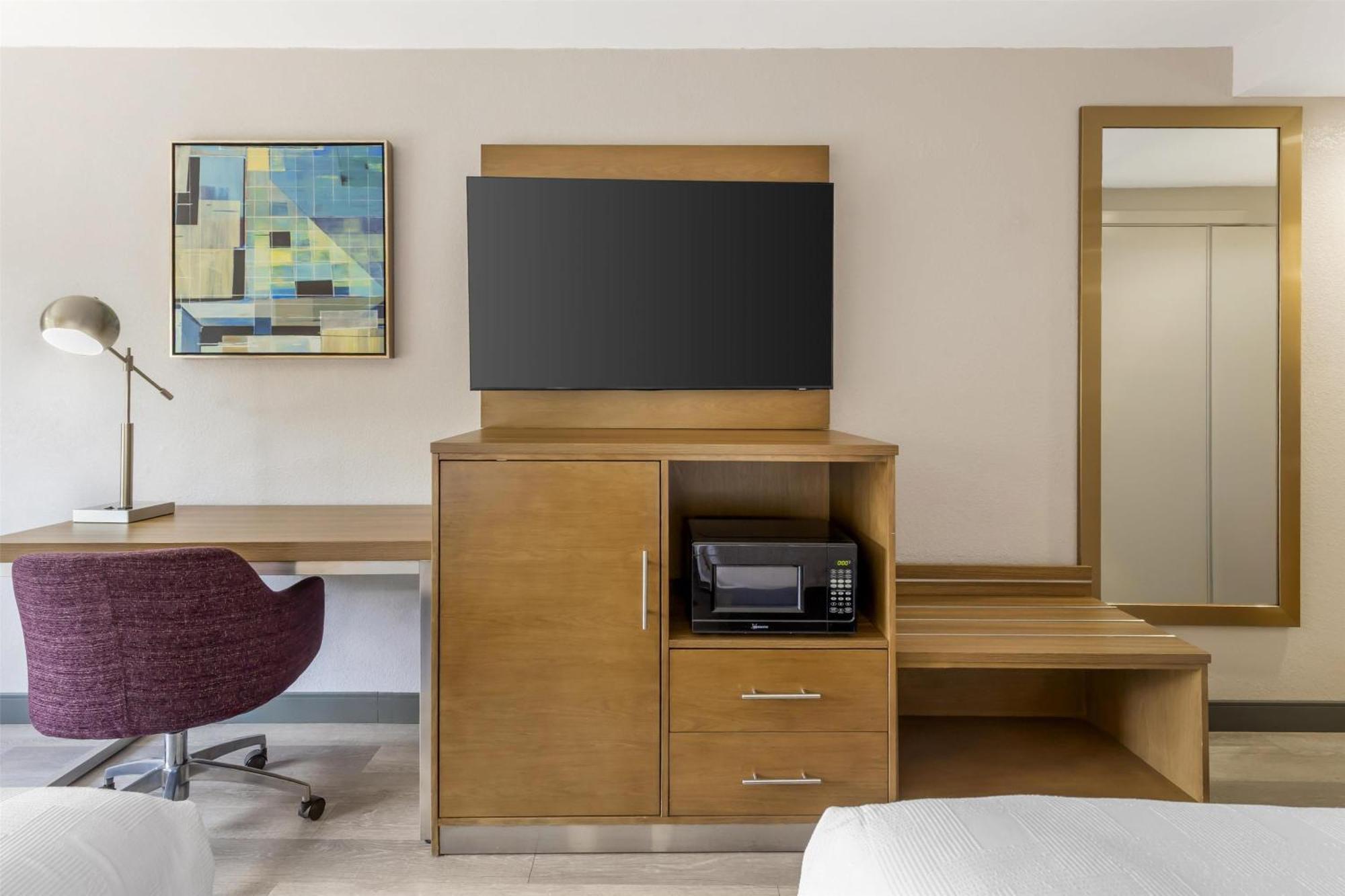 Best Western Plus Raleigh Crabtree Valley Hotel Exteriör bild
