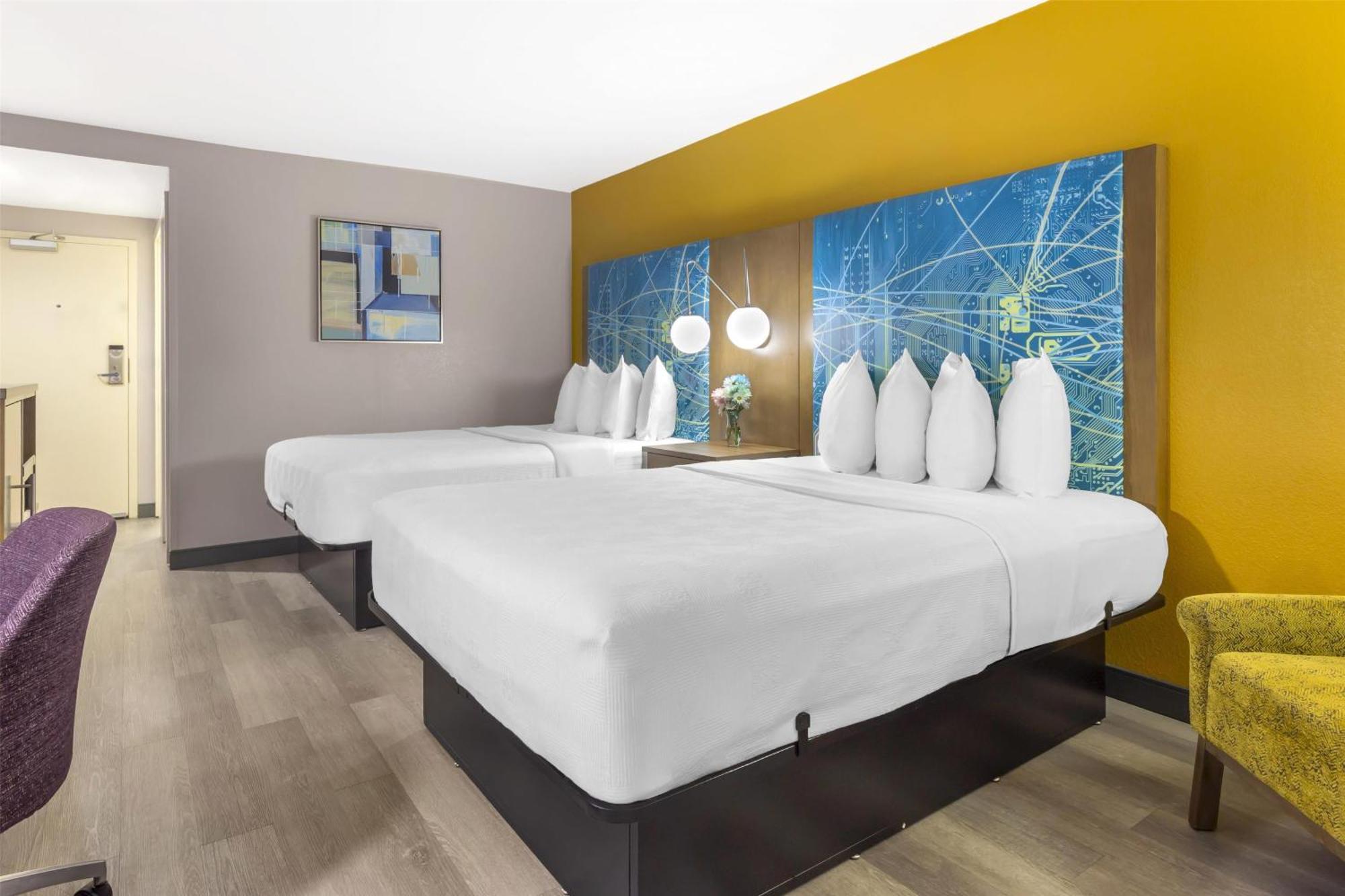 Best Western Plus Raleigh Crabtree Valley Hotel Exteriör bild